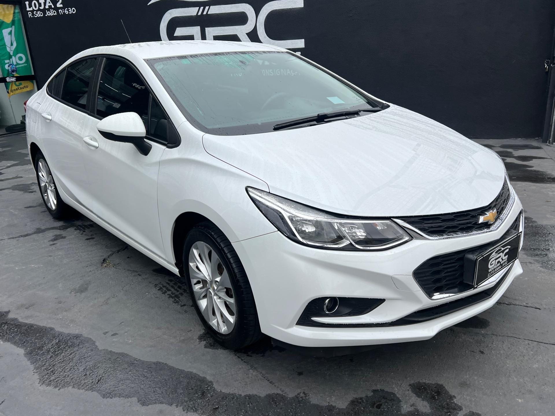 CHEVROLET Cruze Sedan - Foto