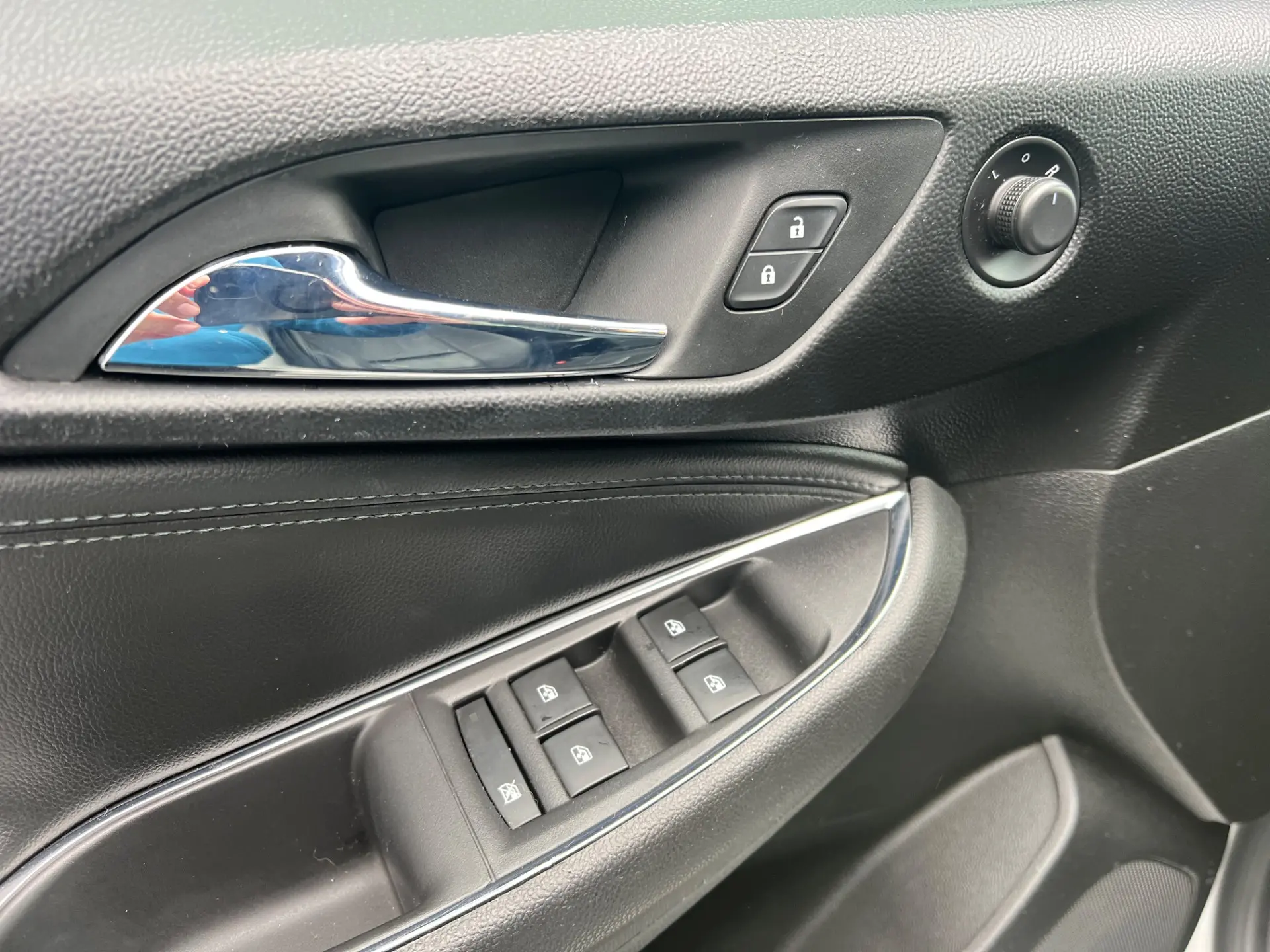 CHEVROLET Cruze Sedan - Foto