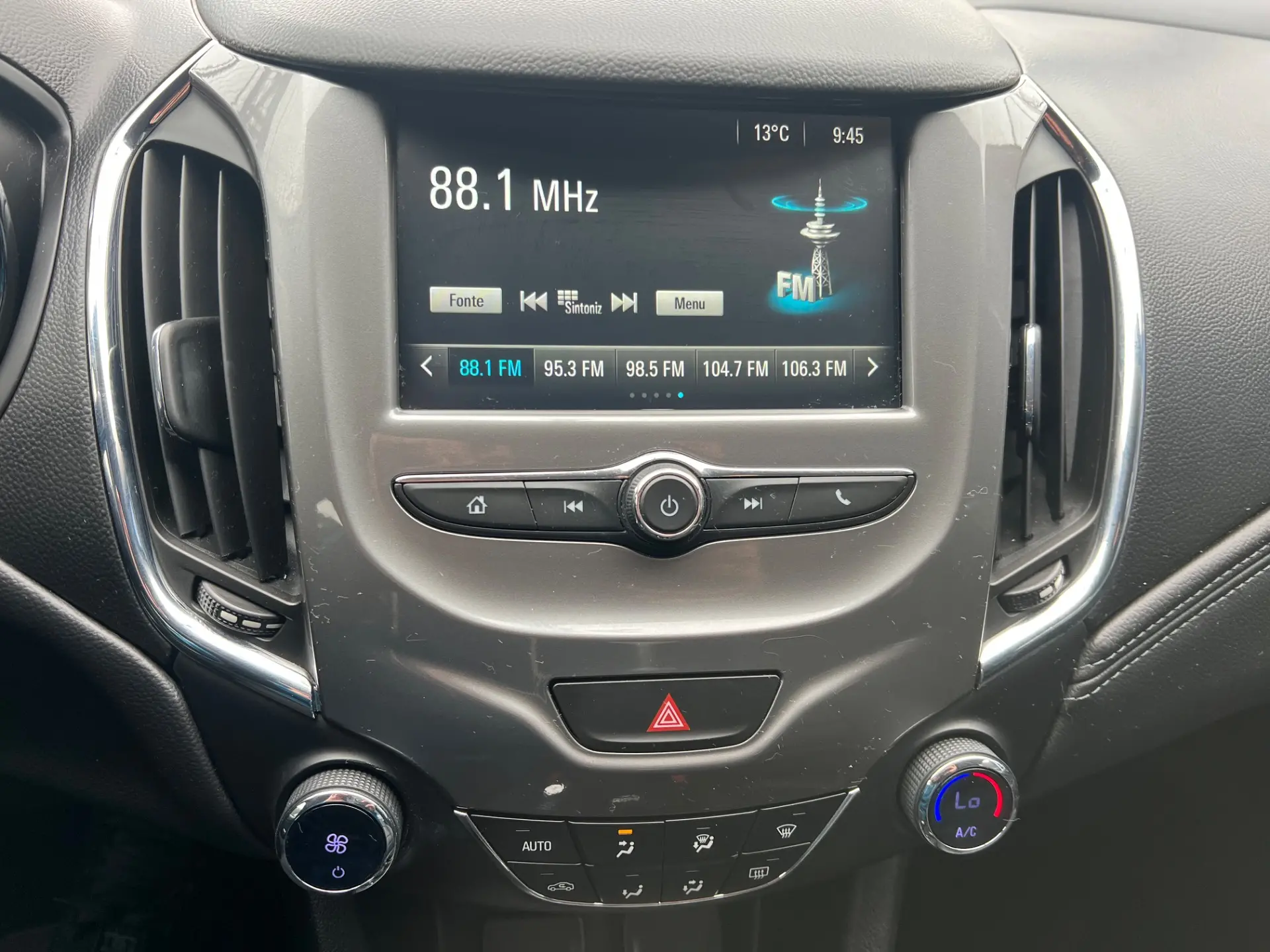 CHEVROLET Cruze Sedan - Foto