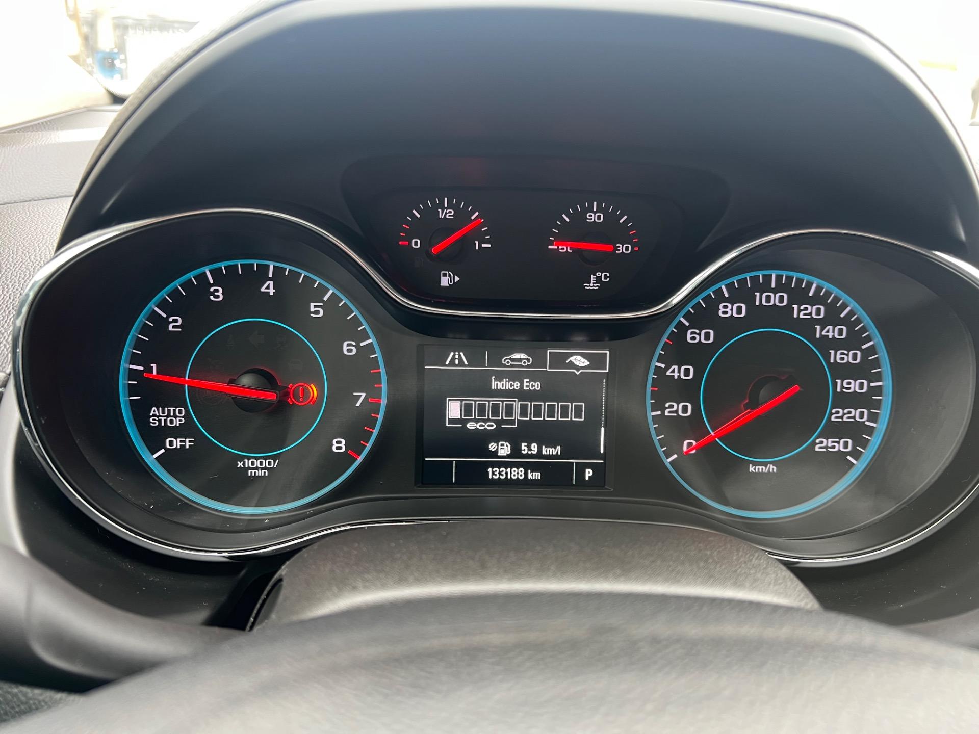 CHEVROLET Cruze Sedan - Foto