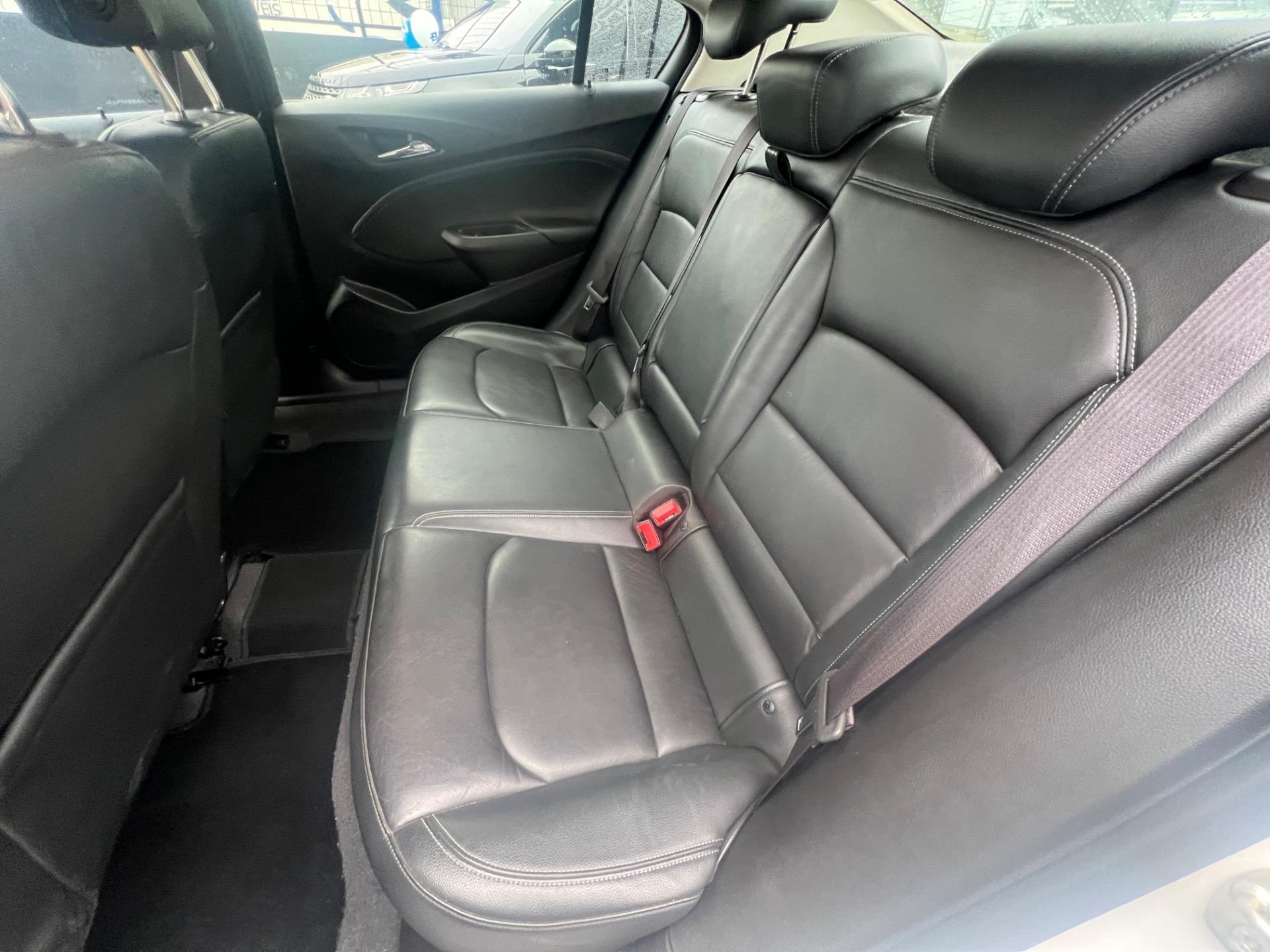 CHEVROLET Cruze Sedan - Foto