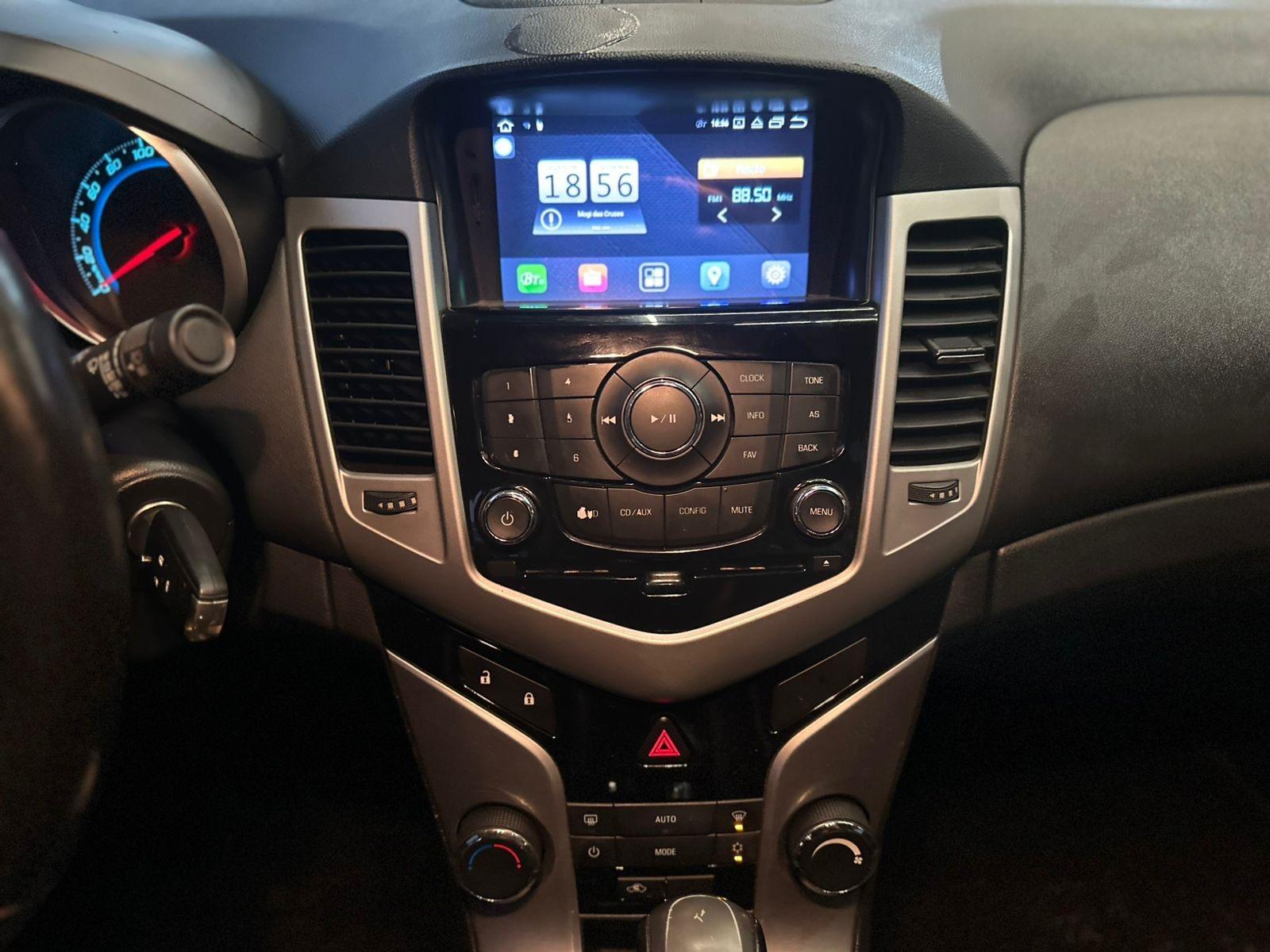 CHEVROLET Cruze Sedan - Foto