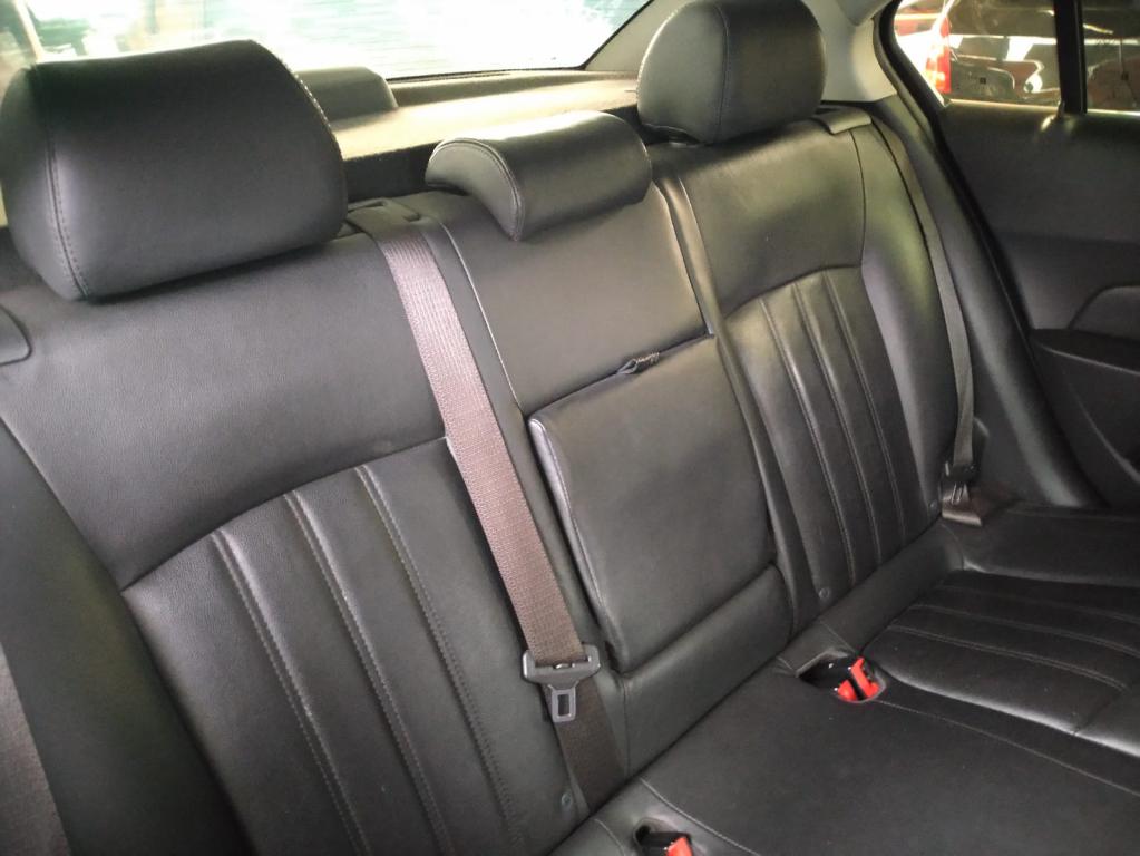 CHEVROLET Cruze Sedan - Foto