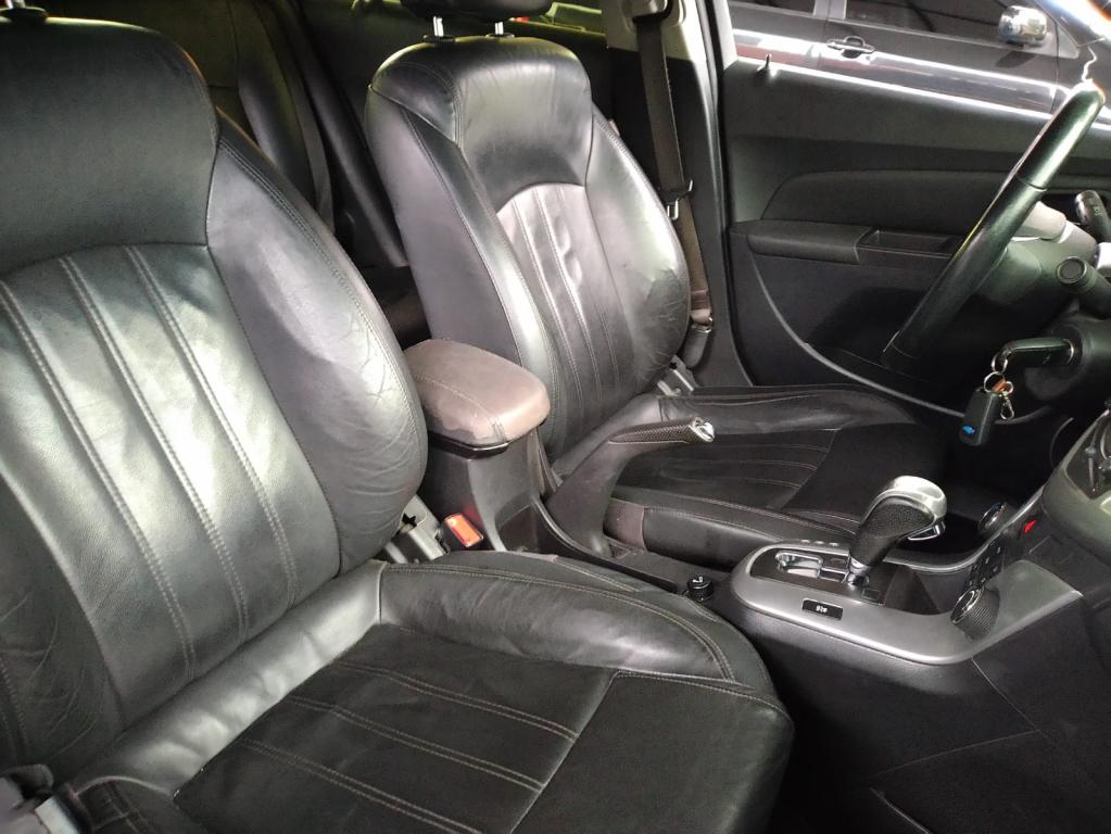 CHEVROLET Cruze Sedan - Foto