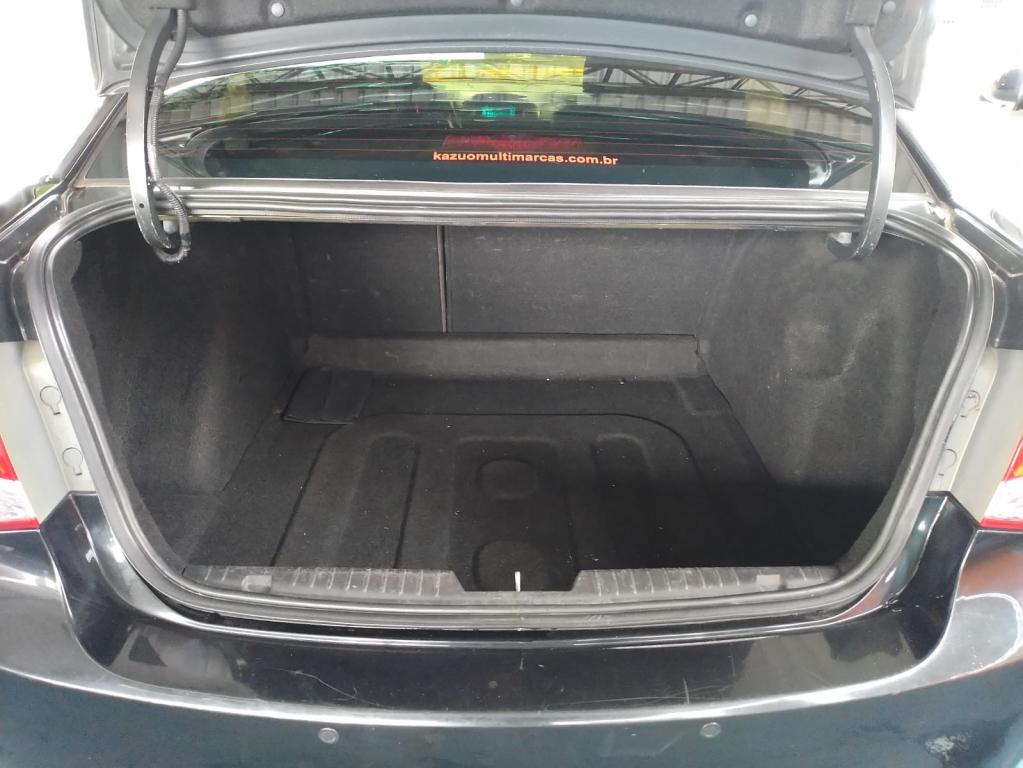 CHEVROLET Cruze Sedan - Foto