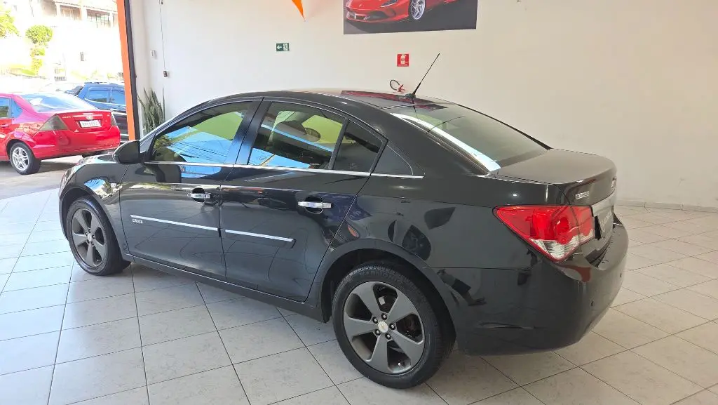 CHEVROLET Cruze Sedan