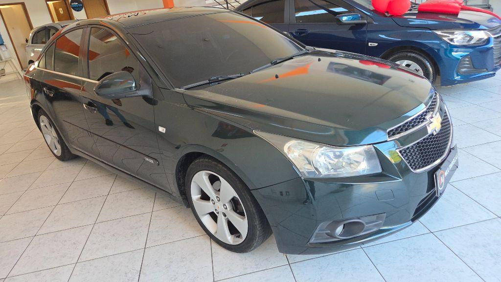 CHEVROLET Cruze Sedan - Foto