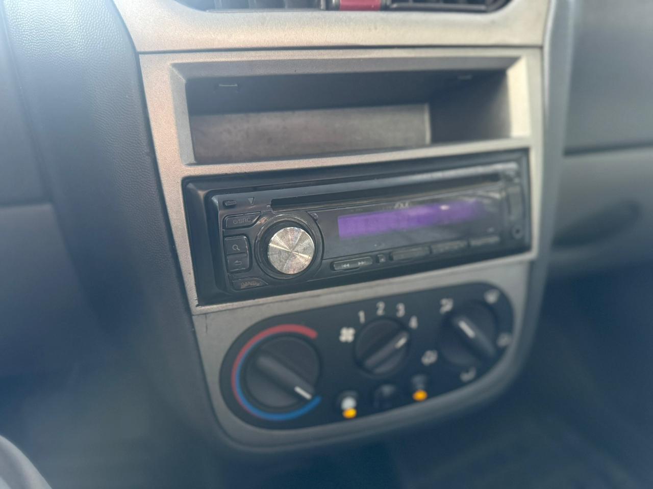 CHEVROLET Montana - Foto