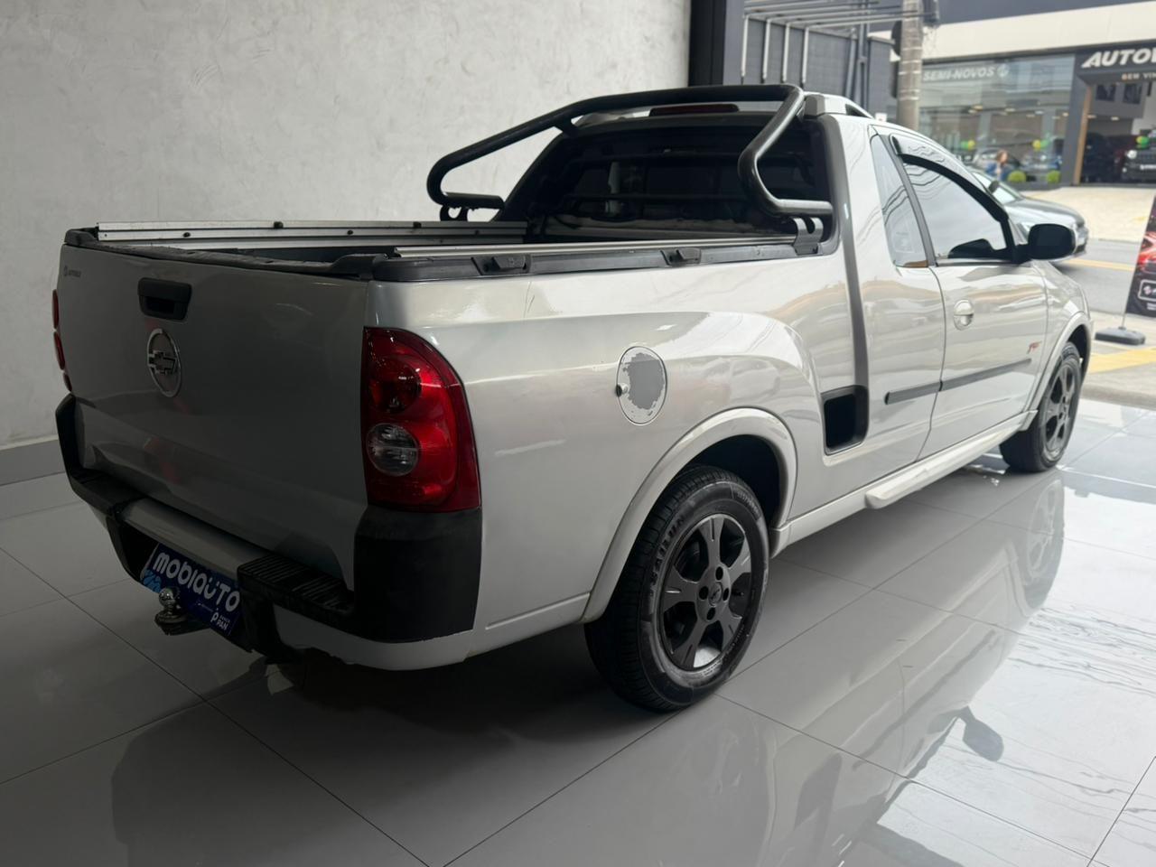 CHEVROLET Montana - Foto