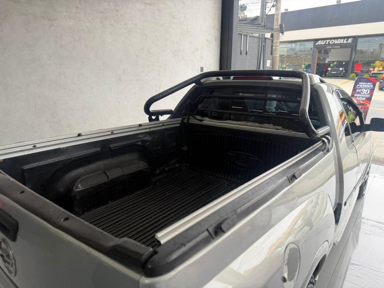 CHEVROLET Montana - Foto
