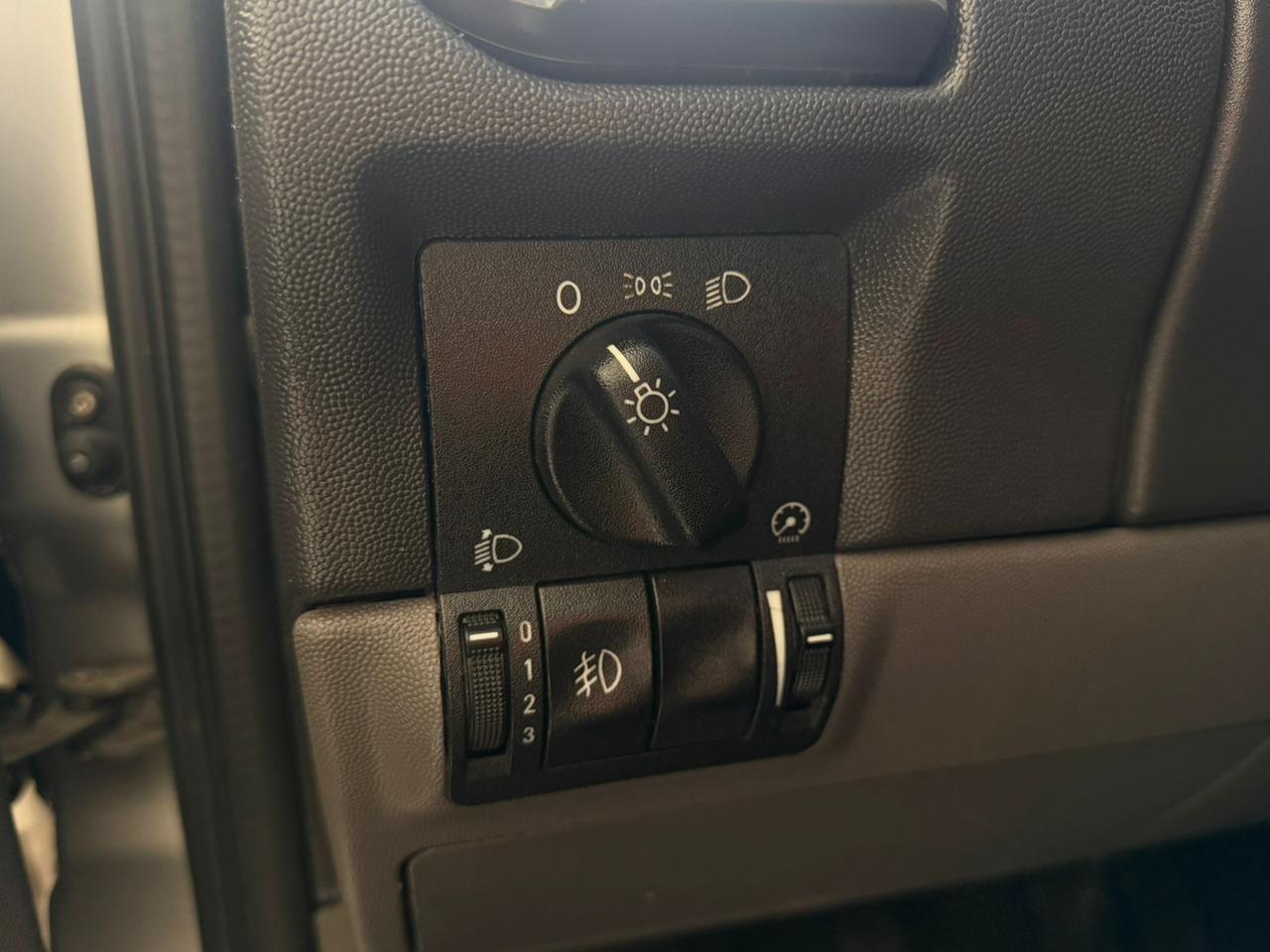 CHEVROLET Montana - Foto