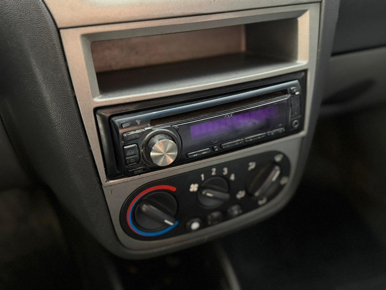 CHEVROLET Montana - Foto
