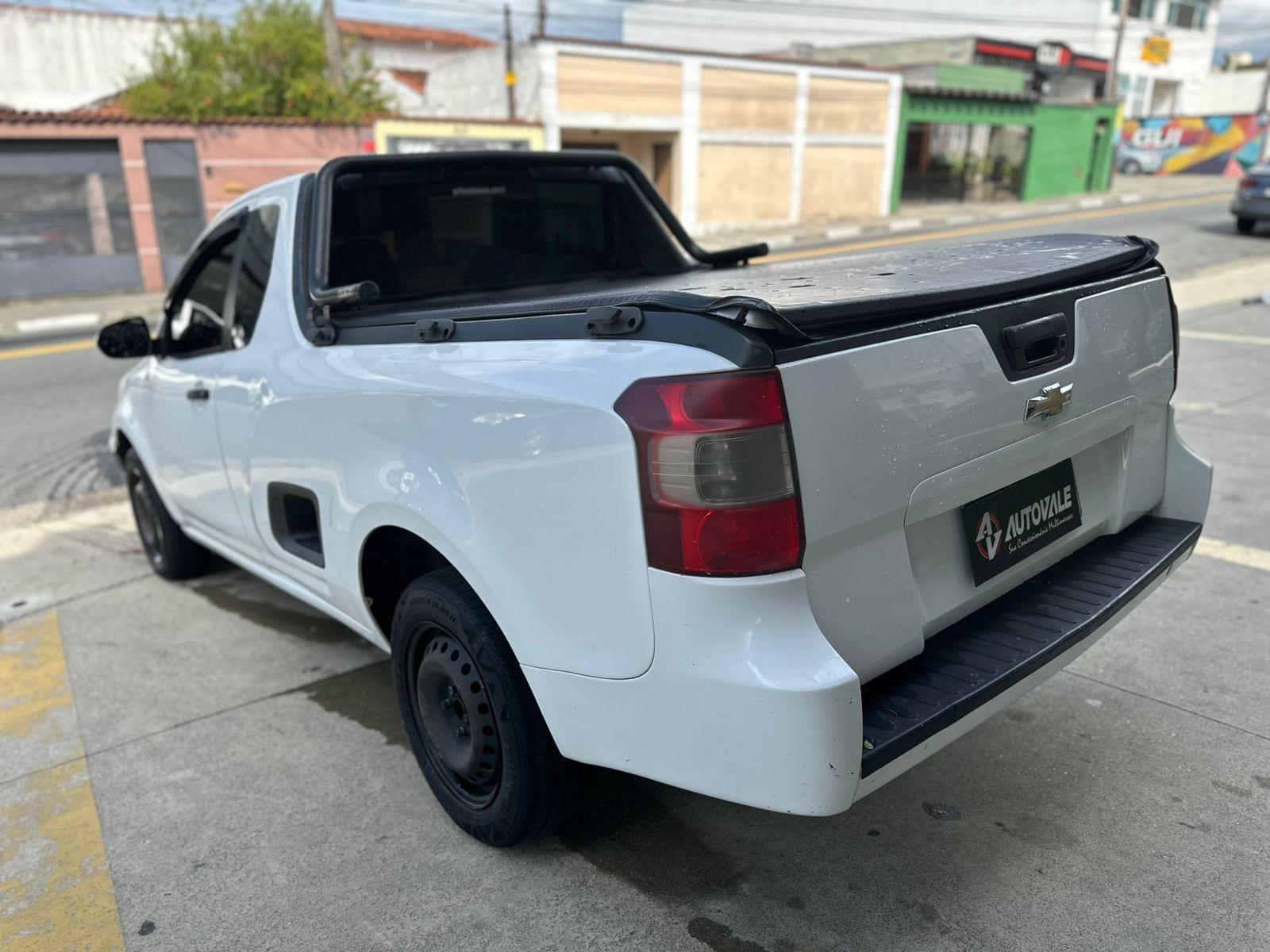 CHEVROLET Montana - Foto