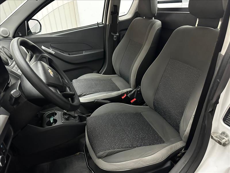 CHEVROLET Montana - Foto