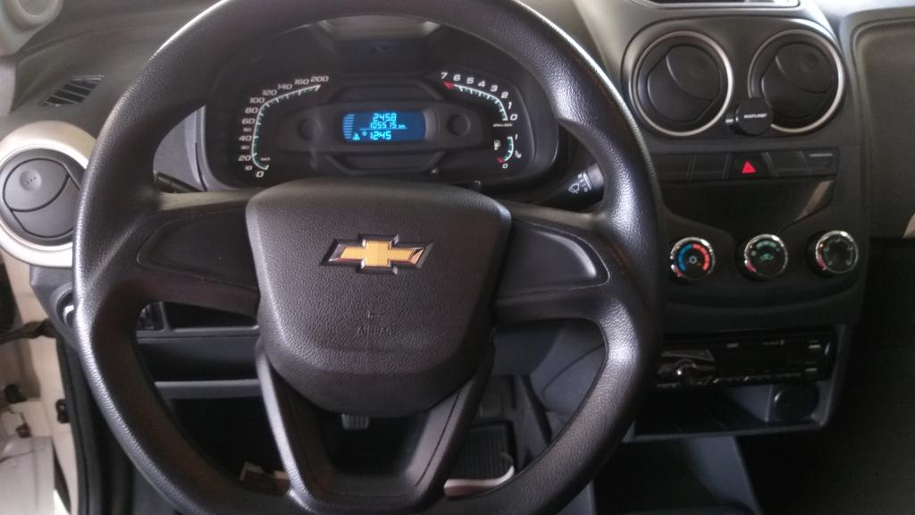 CHEVROLET Montana - Foto