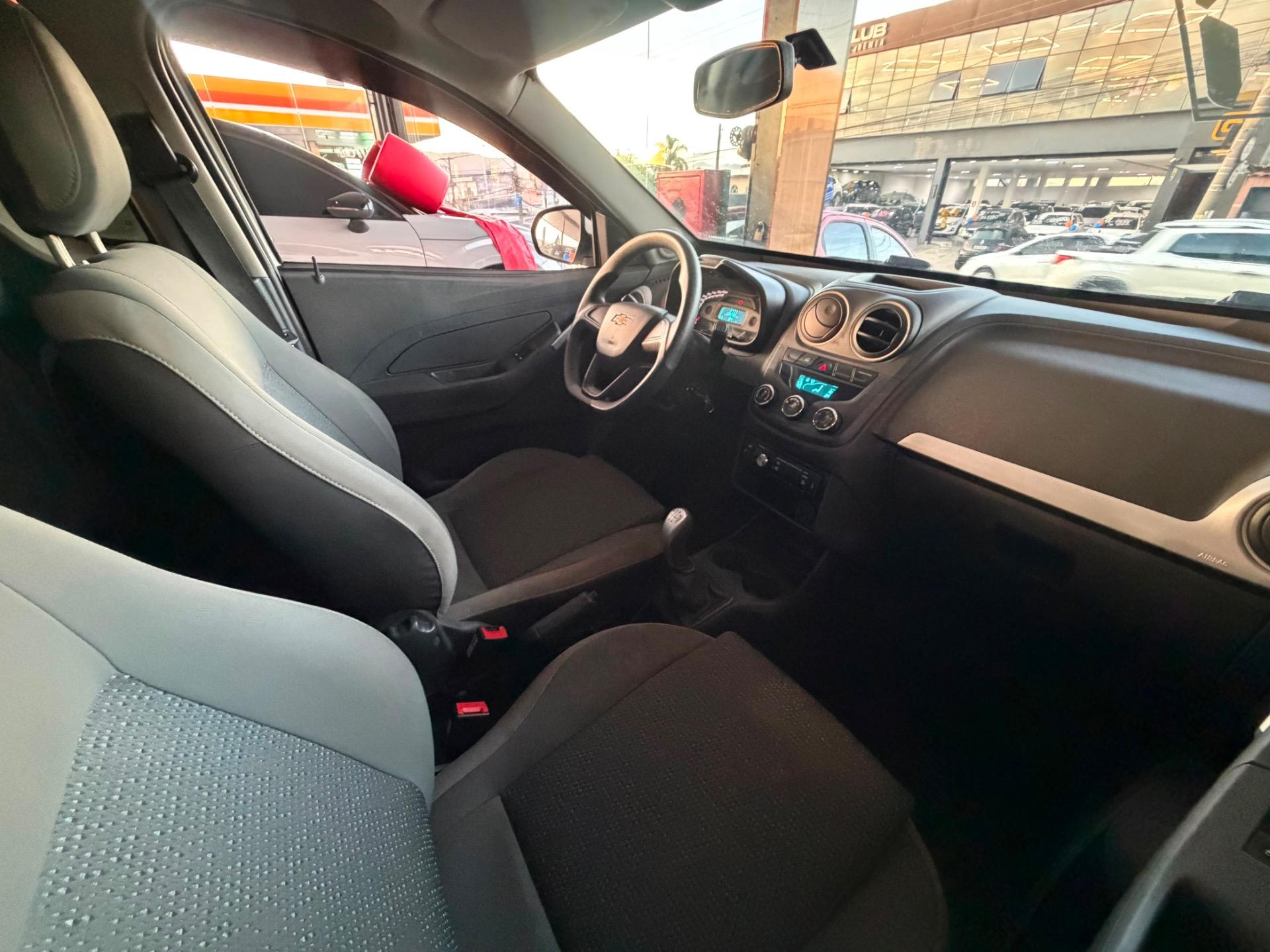 CHEVROLET Montana - Foto