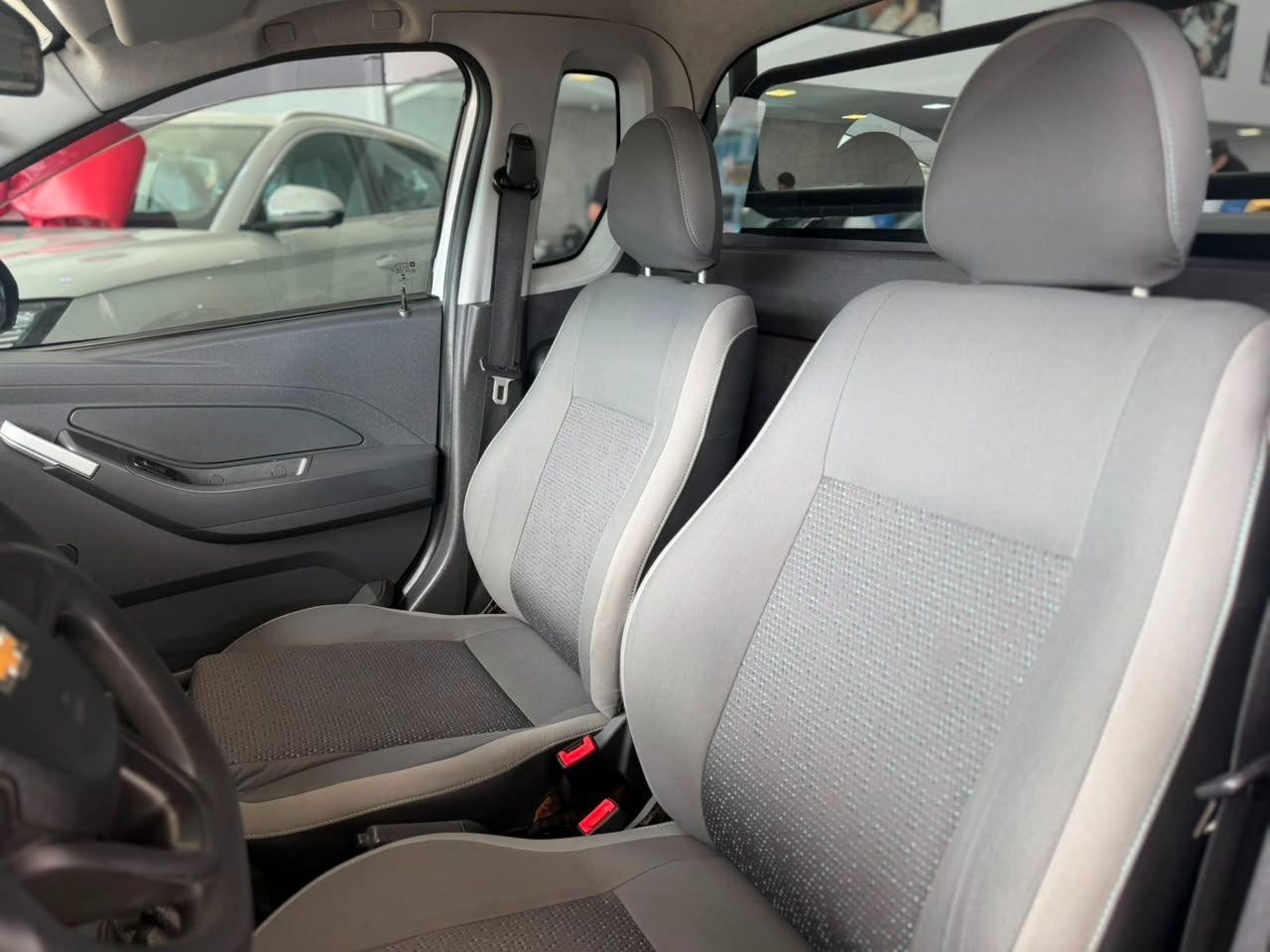CHEVROLET Montana - Foto