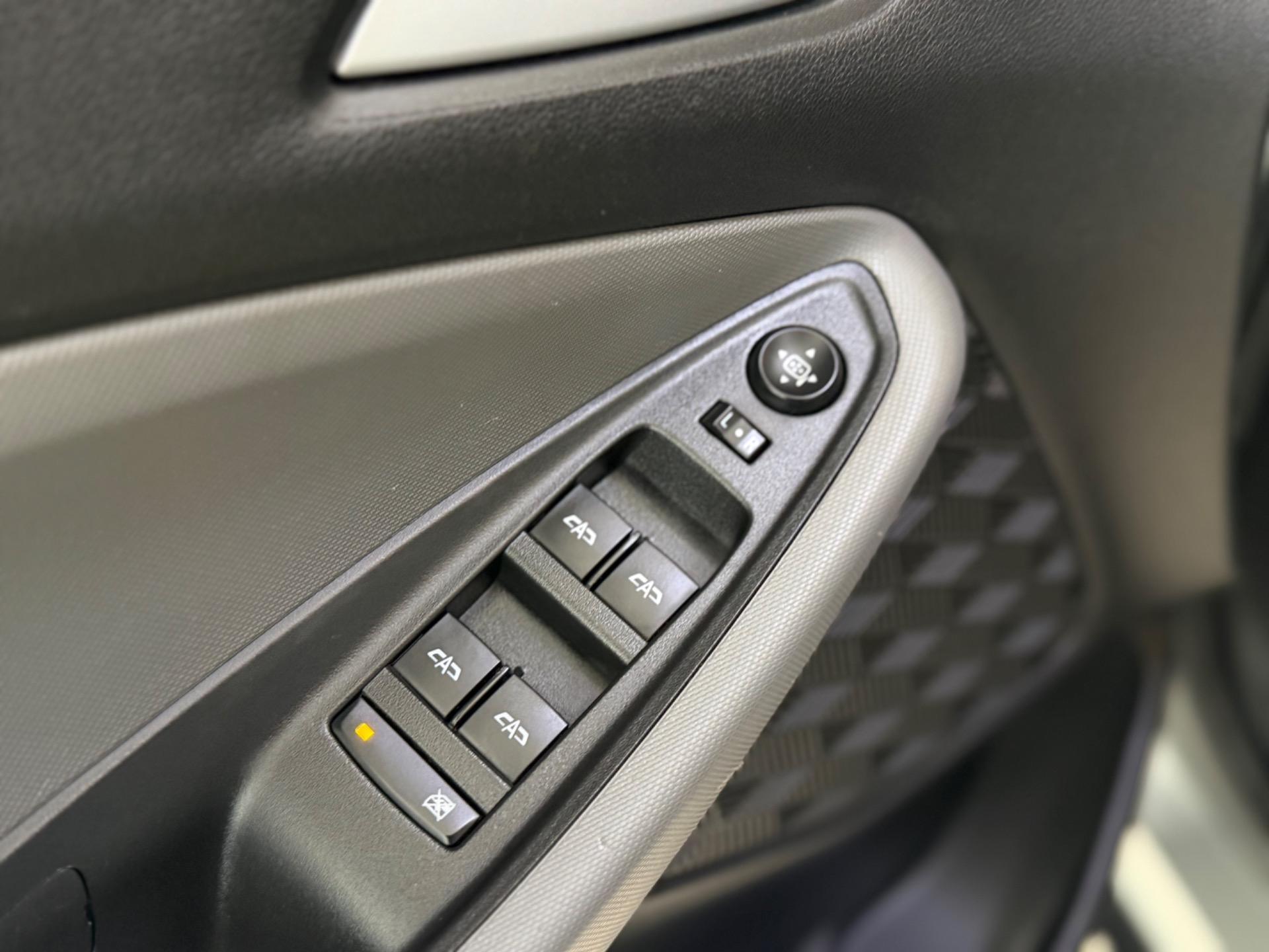 CHEVROLET Montana - Foto