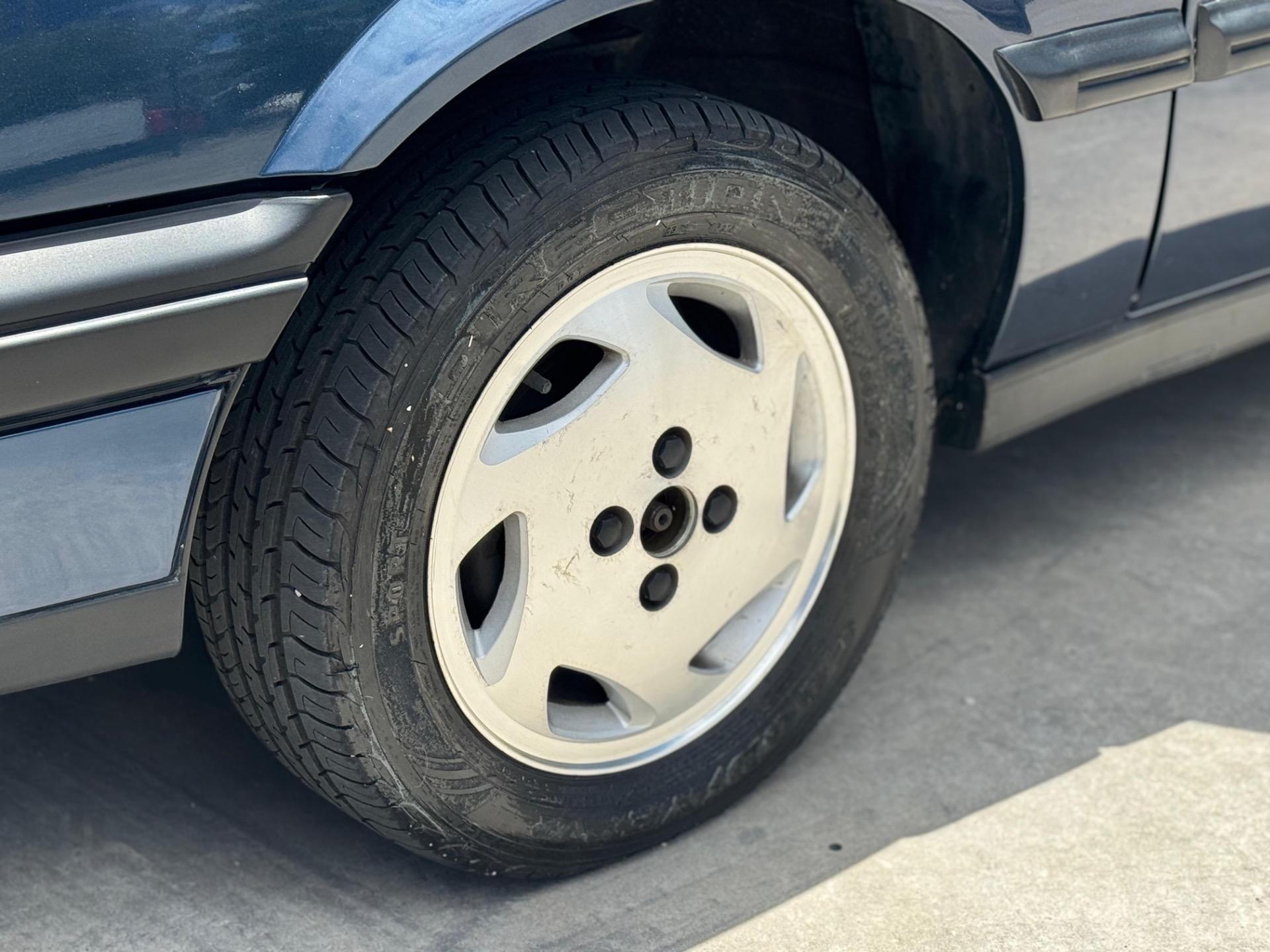 CHEVROLET Monza Sedan - Foto