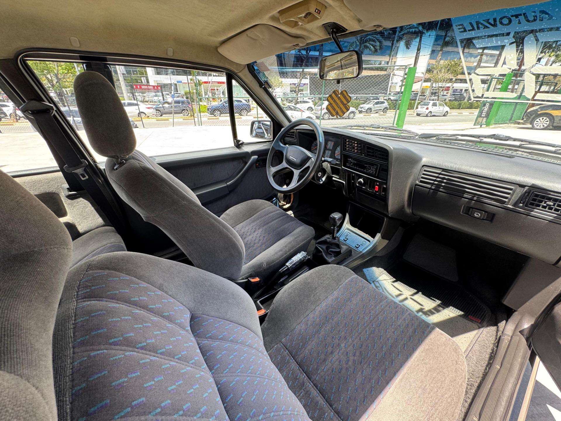 CHEVROLET Monza Sedan - Foto