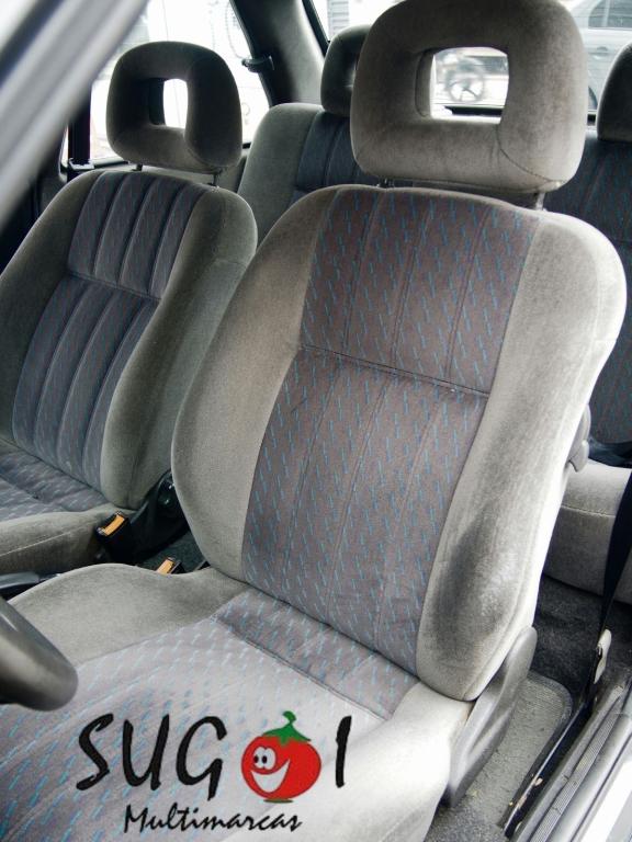 CHEVROLET Monza Sedan - Foto