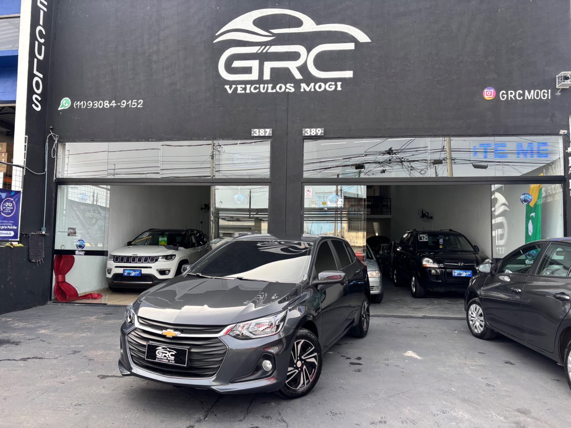 CHEVROLET Onix Hatch - Foto