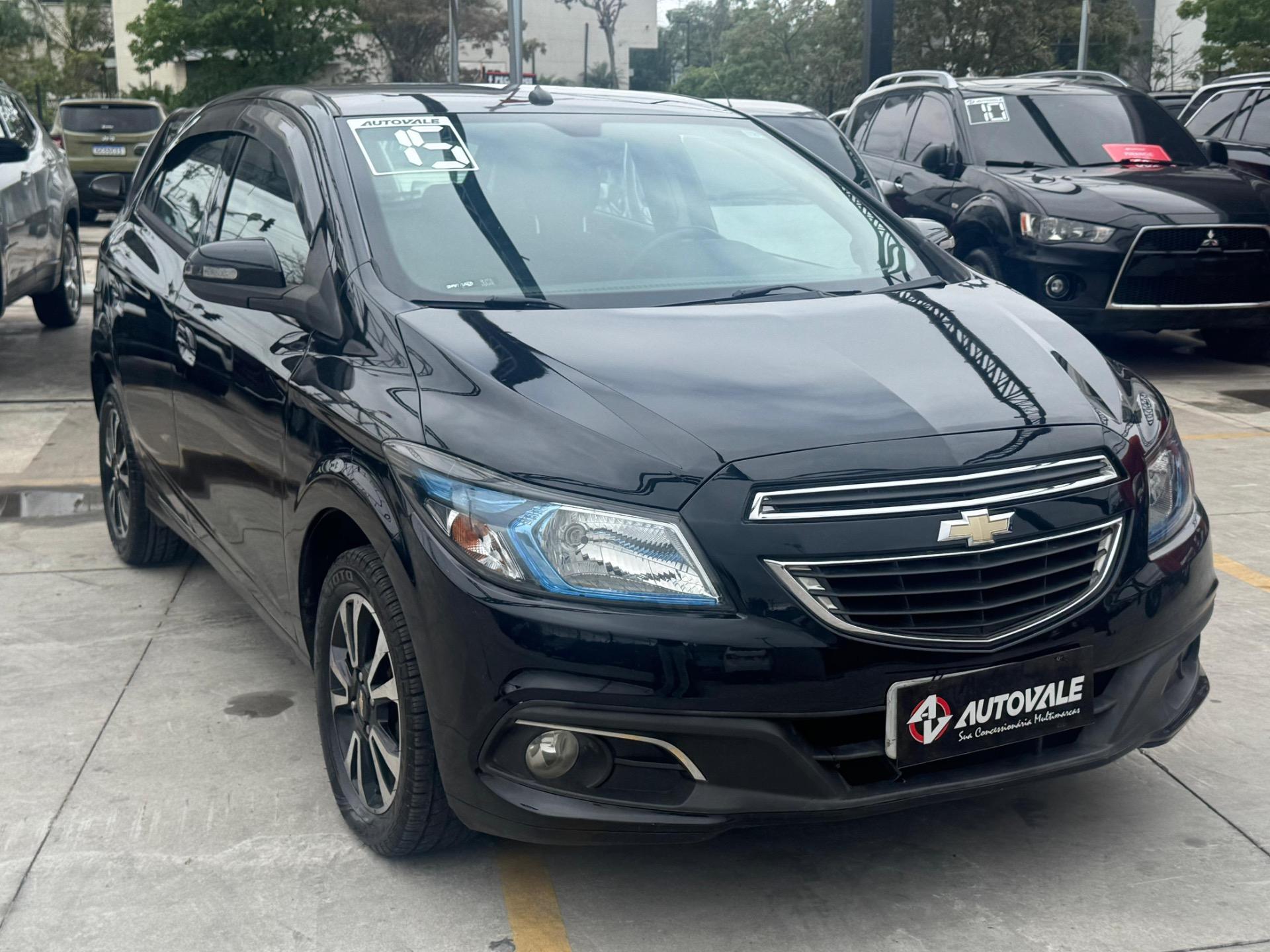 CHEVROLET Onix Hatch