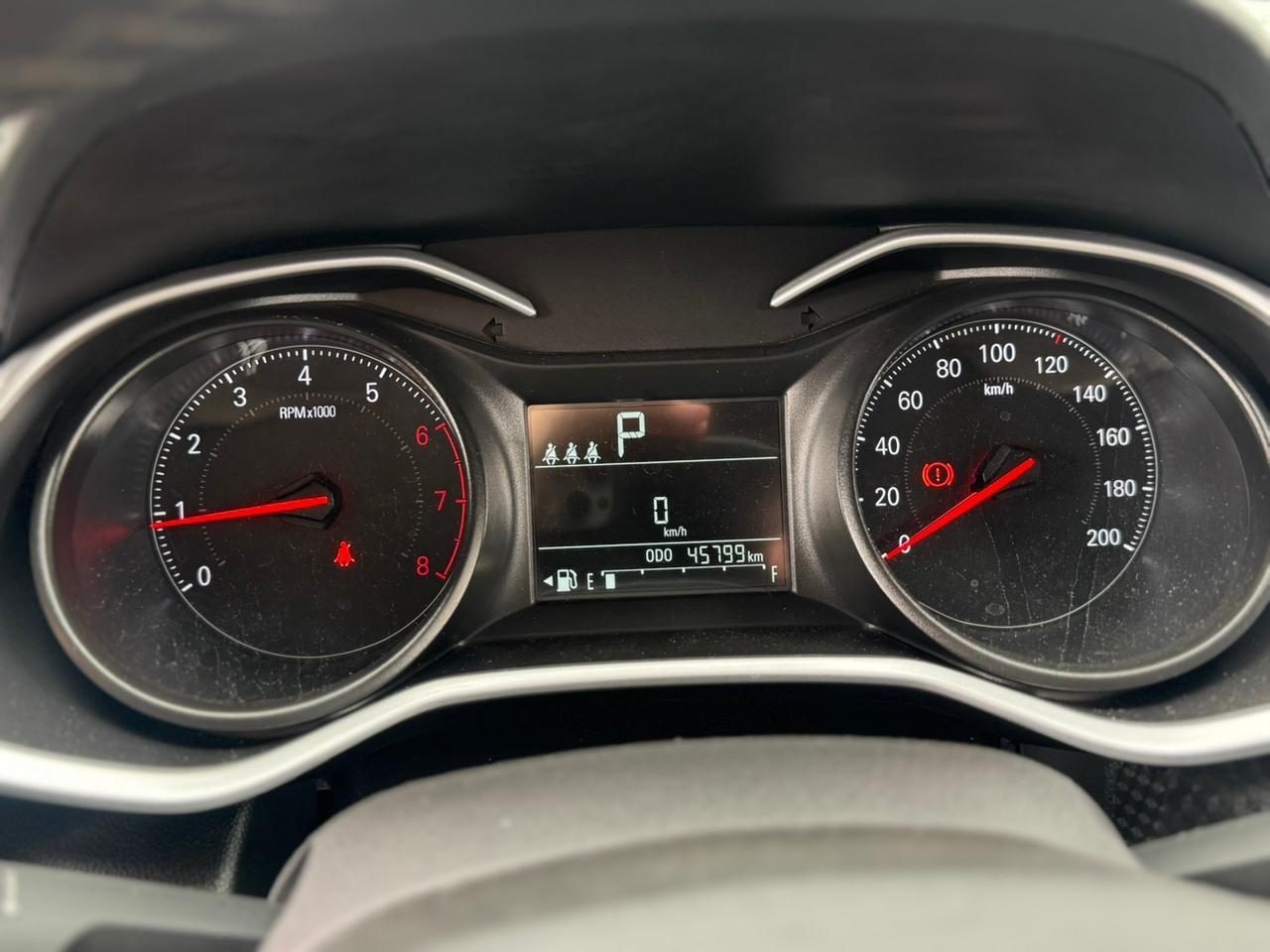 CHEVROLET Onix Hatch - Miniatura