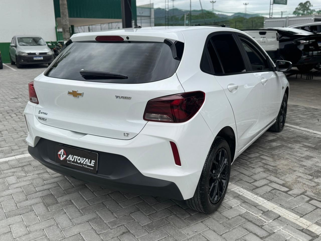 CHEVROLET Onix Hatch - Miniatura