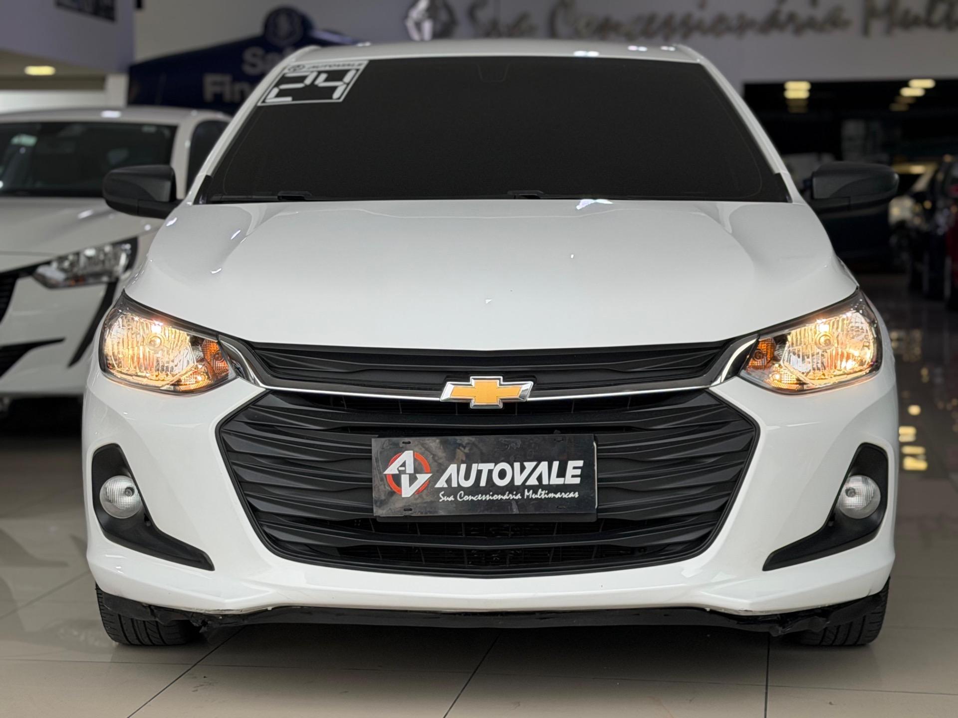 CHEVROLET Onix Hatch - Foto
