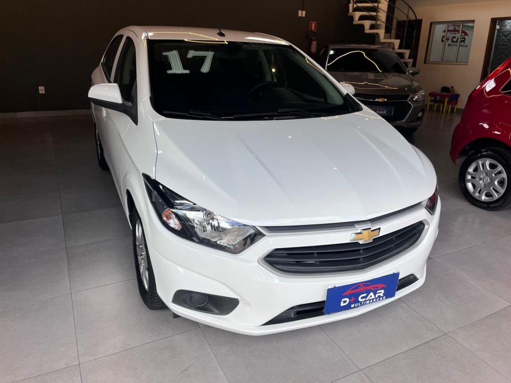 CHEVROLET Onix Hatch - Foto