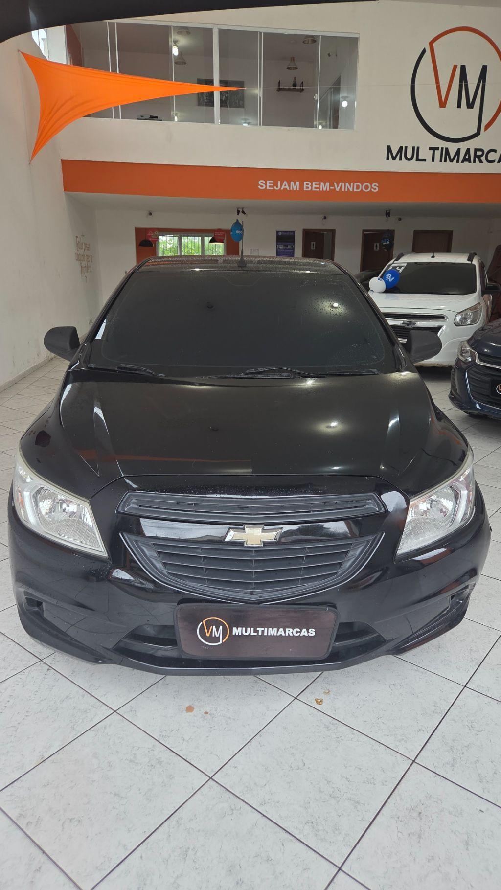CHEVROLET Onix Hatch - Foto