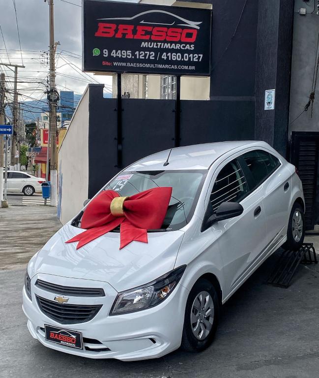 CHEVROLET Onix Hatch