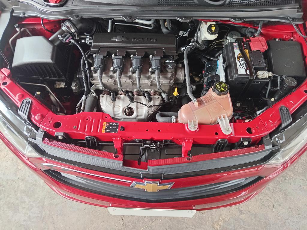 CHEVROLET Onix Hatch - Foto