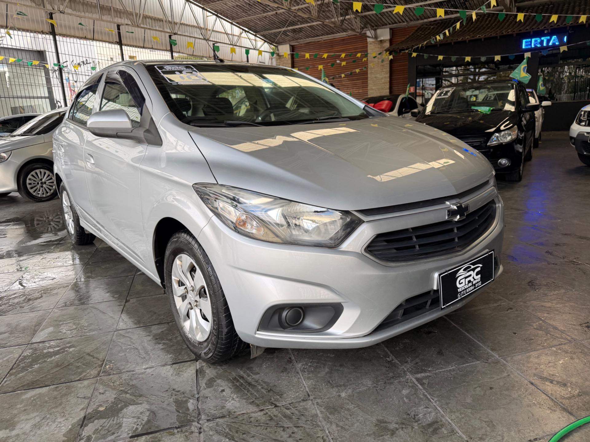CHEVROLET Onix Hatch