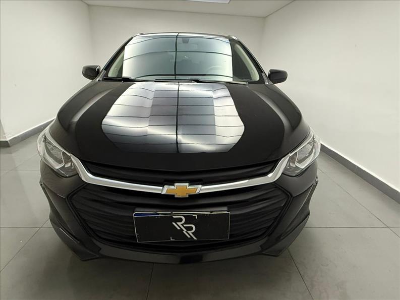 CHEVROLET Onix Hatch - Foto