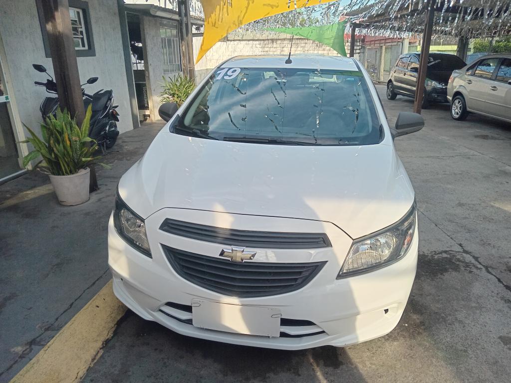 CHEVROLET Onix Hatch - Foto