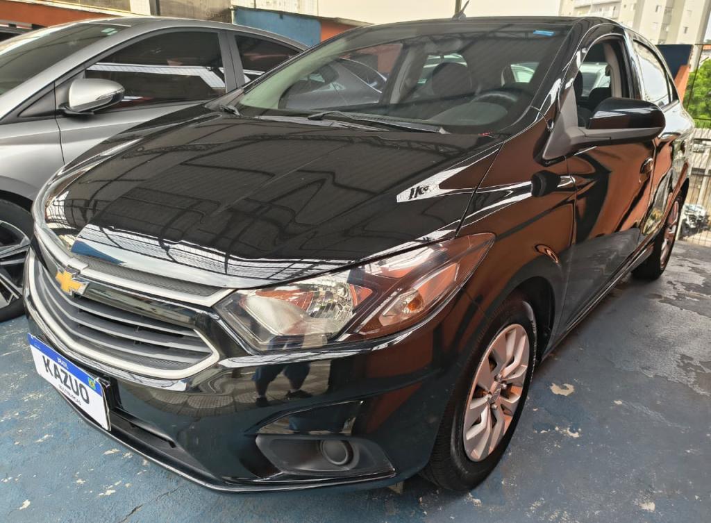 CHEVROLET Onix Hatch - Foto