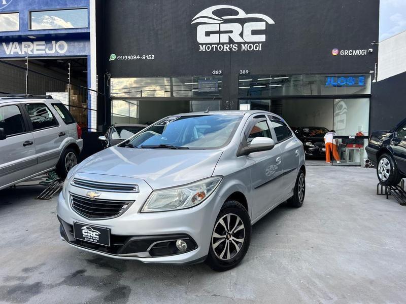 CHEVROLET Onix Hatch
