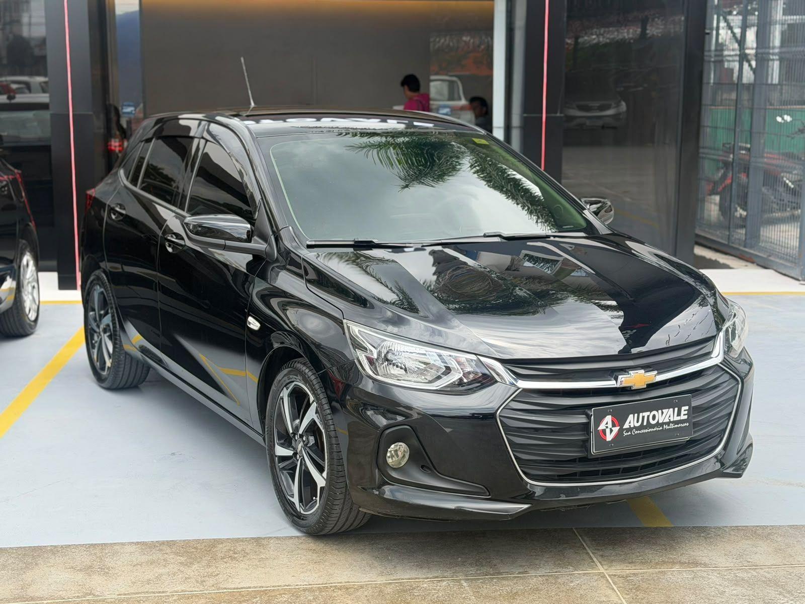 CHEVROLET Onix Hatch