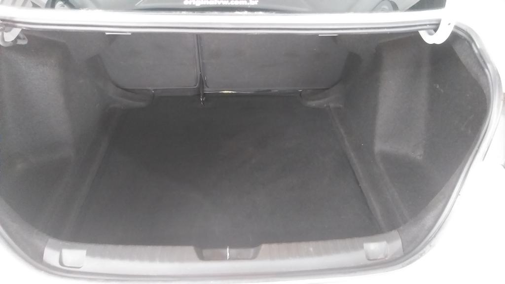 CHEVROLET Onix Sedan - Foto