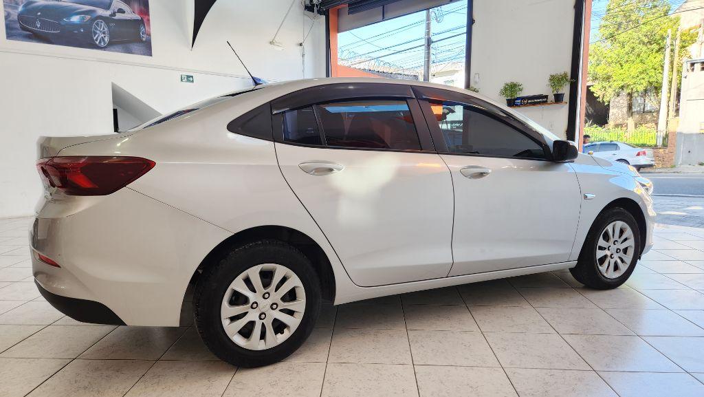 CHEVROLET Onix Sedan - Foto