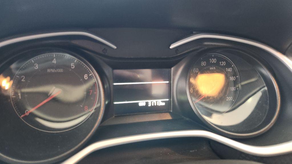 CHEVROLET Onix Sedan - Foto