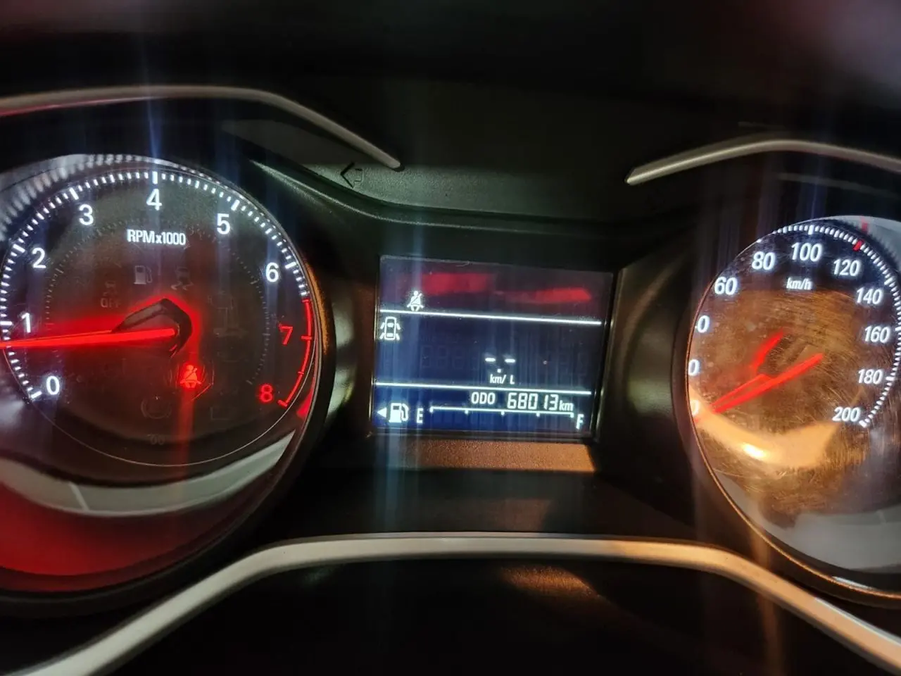 CHEVROLET Onix Sedan - Foto