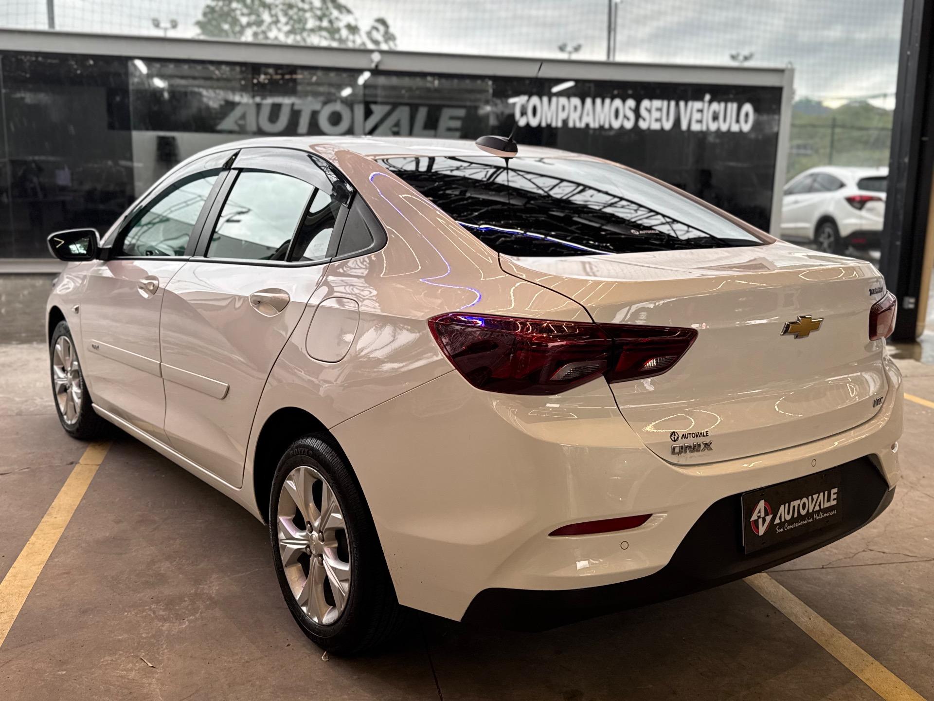 CHEVROLET Onix Sedan - Foto