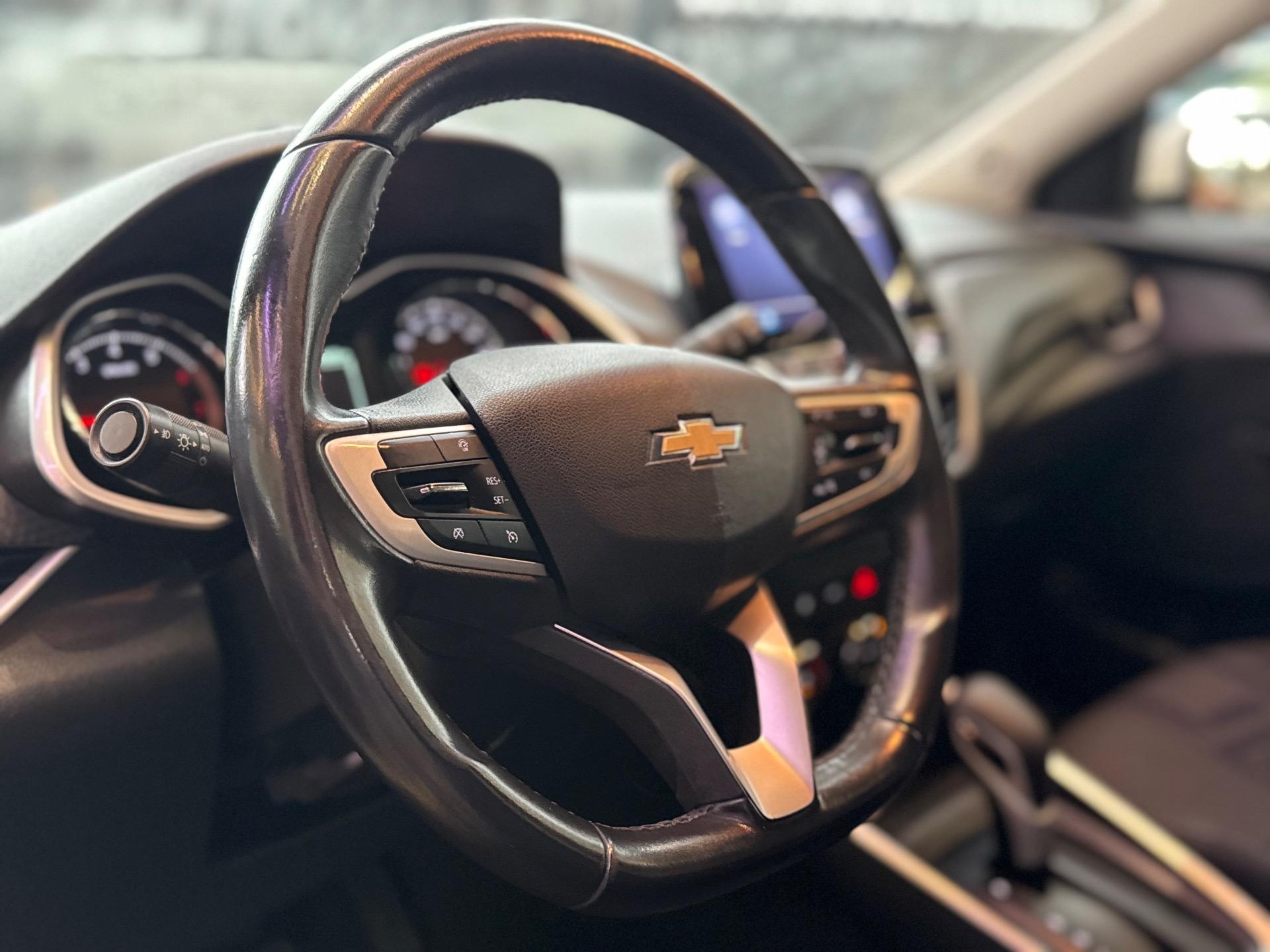 CHEVROLET Onix Sedan - Foto