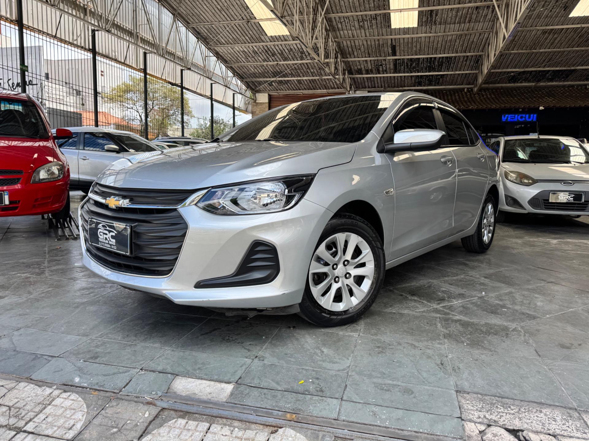 CHEVROLET Onix Sedan - Foto