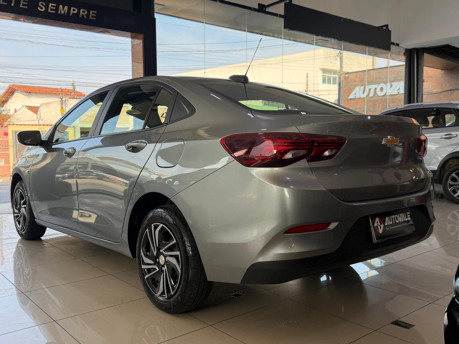 CHEVROLET Onix Sedan - Foto