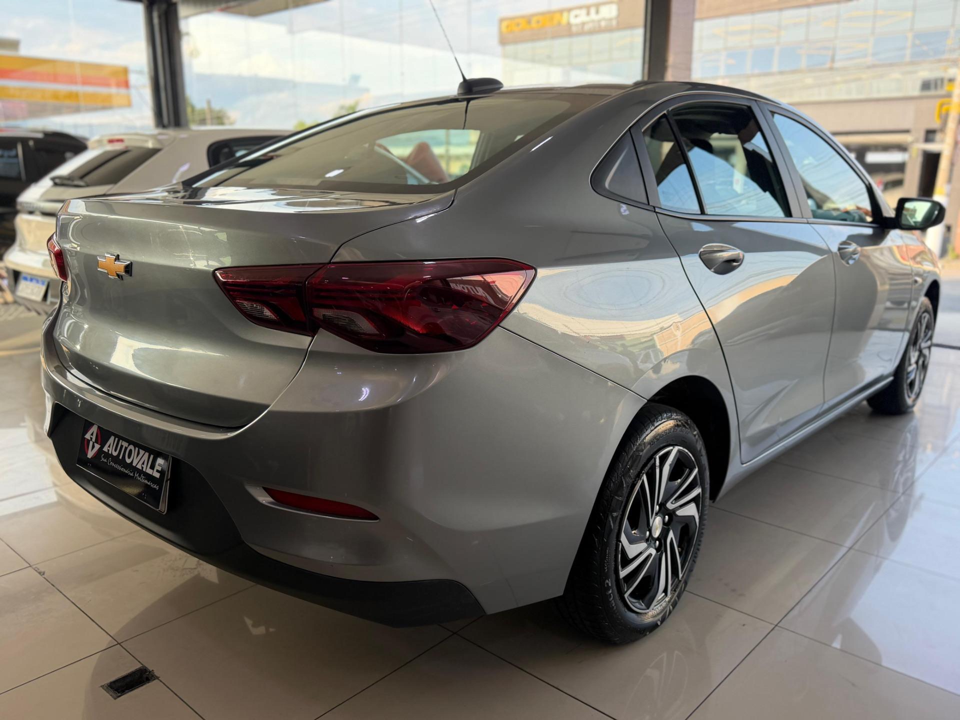 CHEVROLET Onix Sedan - Foto