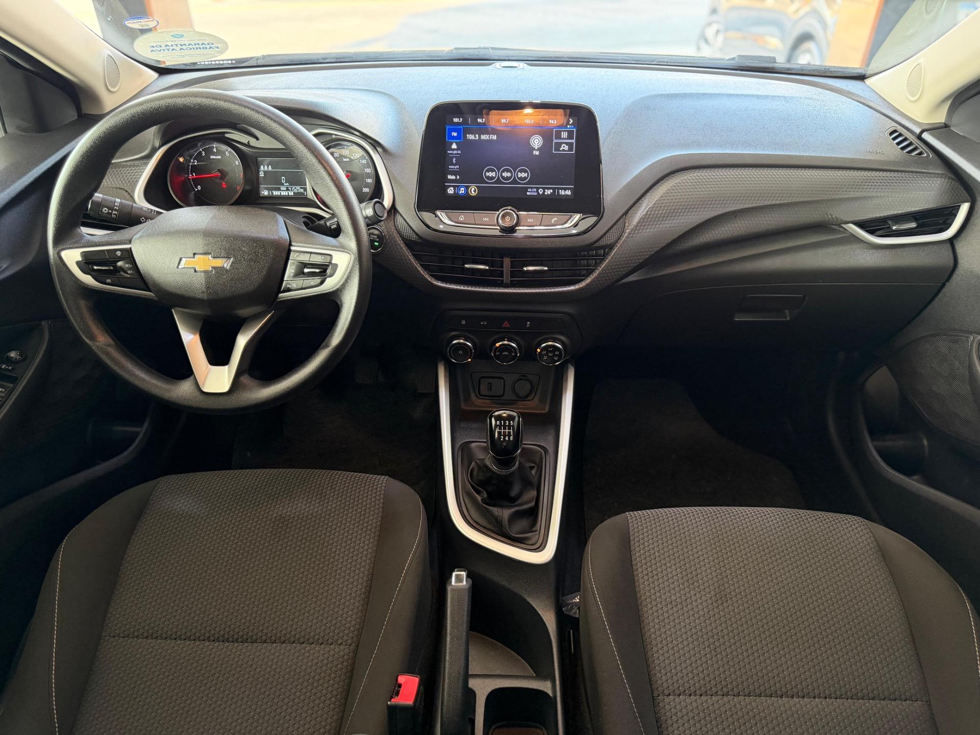 CHEVROLET Onix Sedan - Foto